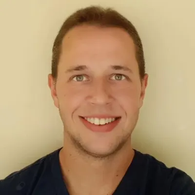 dr n. med. Szymon Skwarcz, Ortopeda